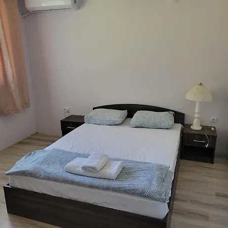 Mimi * Varna