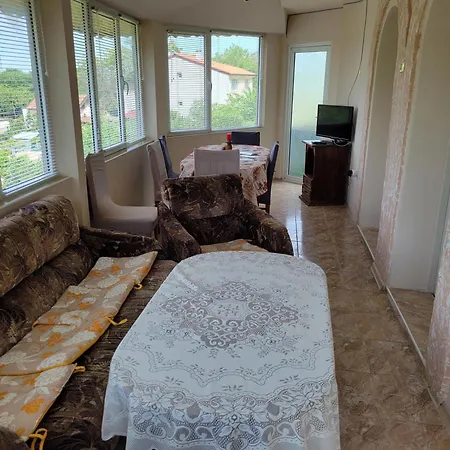 Mimi Holiday home